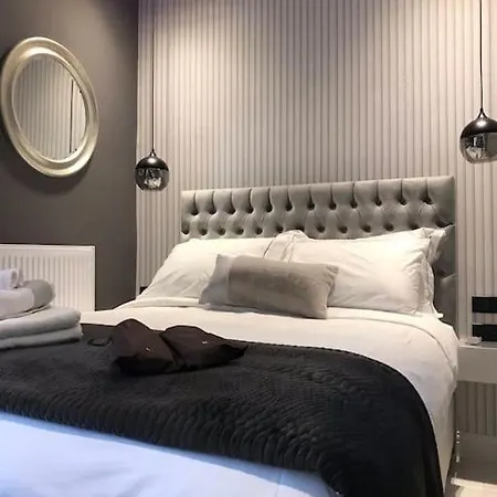 B & K Luxury & Elegant Volos