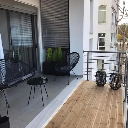 B & K Luxury & Elegant Apartment