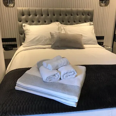 B & K Luxury & Elegant Apartment *